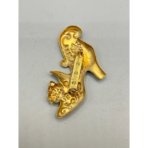 Vintage Victorian Style Shoe Heels Pin Brooch Brass Stamping with Floral Detail - Picture 4 of 7